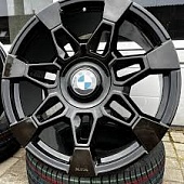 BMW NEW XM2 10x22 5*120 ET21 DIA66.6 Gloss Black Face Кованый