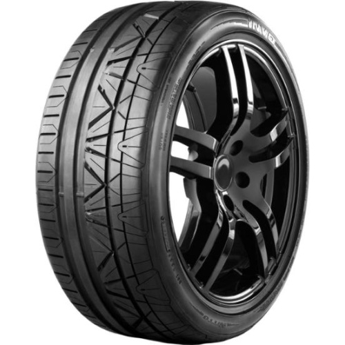 Nitto Invo 245/45 R20 99W